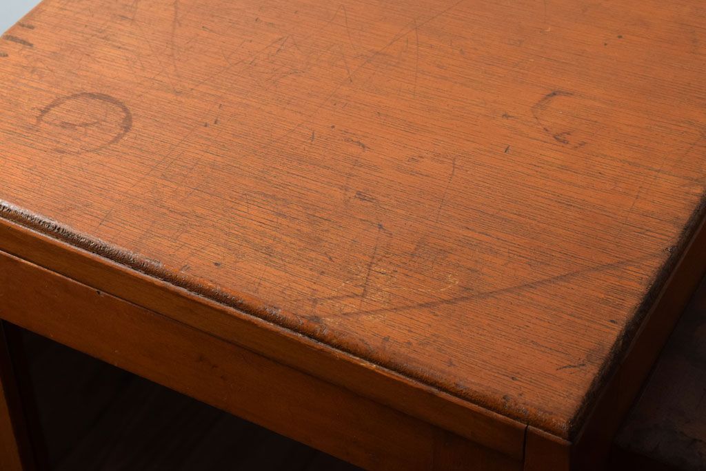 レトロ家具　昭和レトロ　飾り台付き!シンプルデザインの古い本箱(ブックケース)