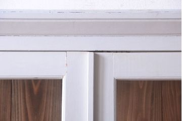 アンティーク家具　ペイント　アンティークケビントガラスケース(収納棚、キャビネット)