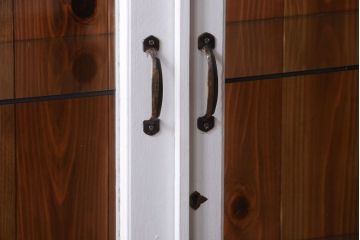 アンティーク家具　ペイント　アンティークケビントガラスケース(収納棚、キャビネット)