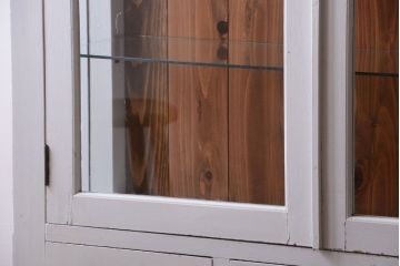 アンティーク家具　ペイント　アンティークケビントガラスケース(収納棚、キャビネット)