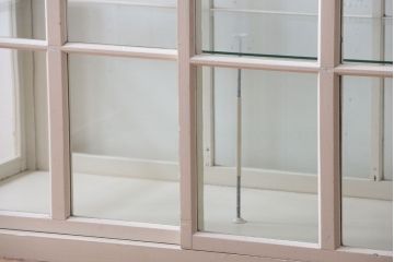 アンティーク家具　ペイント　シンプルでおしゃれなアンティークガラスケース(ショーケース)