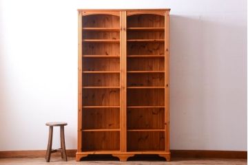 ヴィンテージ家具　イギリスビンテージ　上品なシェルフ(本棚)