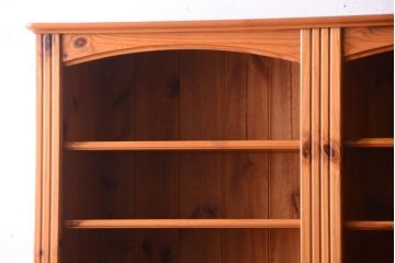 ヴィンテージ家具　イギリスビンテージ　上品なシェルフ(本棚)