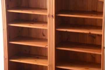 ヴィンテージ家具　イギリスビンテージ　上品なシェルフ(本棚)