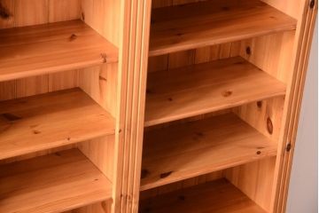 ヴィンテージ家具　イギリスビンテージ　上品なシェルフ(本棚)
