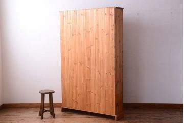 ヴィンテージ家具　イギリスビンテージ　上品なシェルフ(本棚)