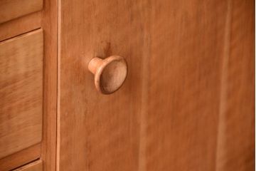 北欧家具　GORDON RUSSELL(ゴードンラッセル)　シンプルでおしゃれなサイドボード