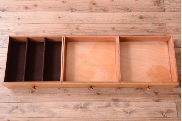 北欧家具　GORDON RUSSELL(ゴードンラッセル)　シンプルでおしゃれなサイドボード