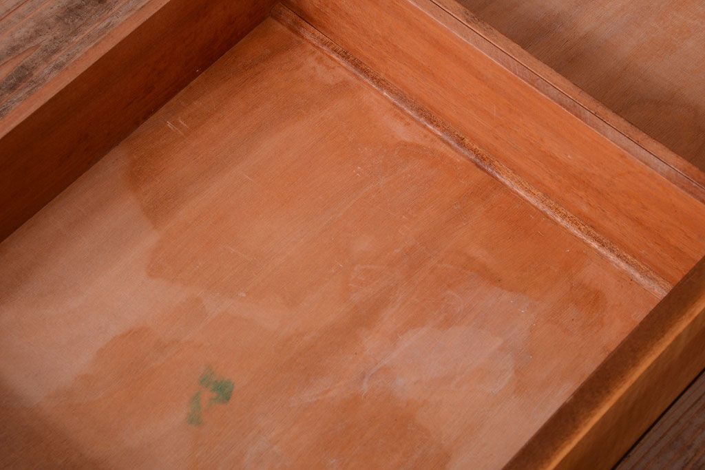 北欧家具　GORDON RUSSELL(ゴードンラッセル)　シンプルでおしゃれなサイドボード