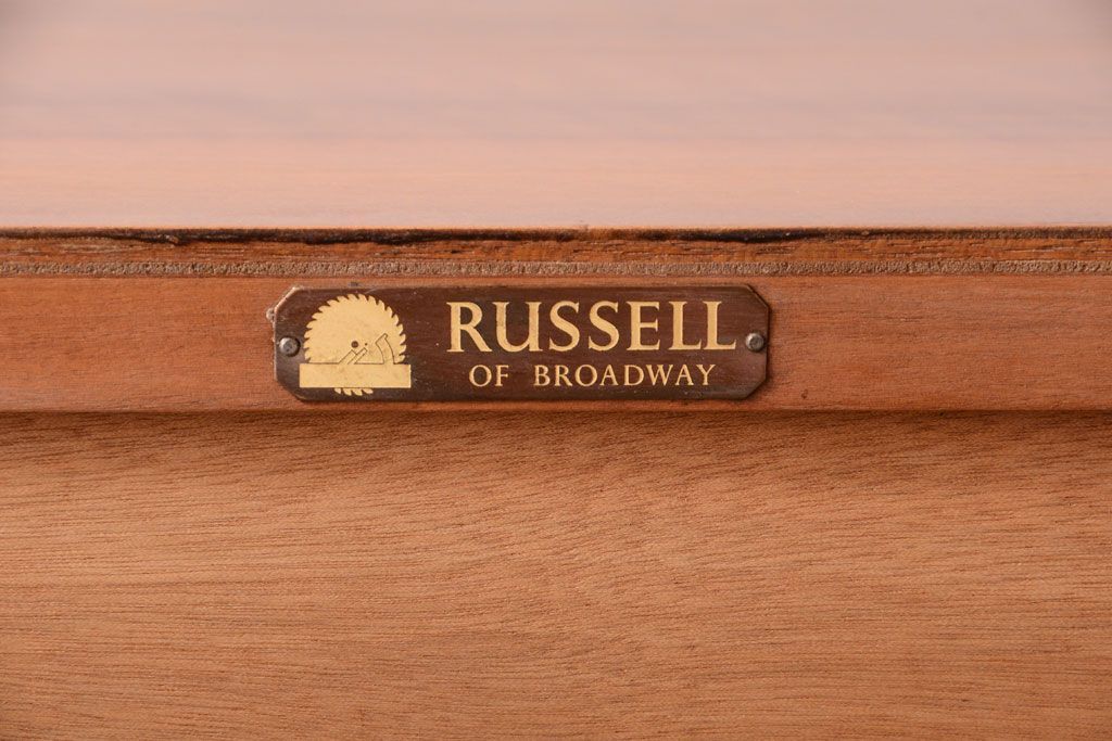 北欧家具　GORDON RUSSELL(ゴードンラッセル)　シンプルでおしゃれなサイドボード