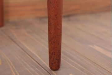 ヴィンテージ家具　北欧ビンテージ　チーク材のシンプルなダイニングチェア(2)