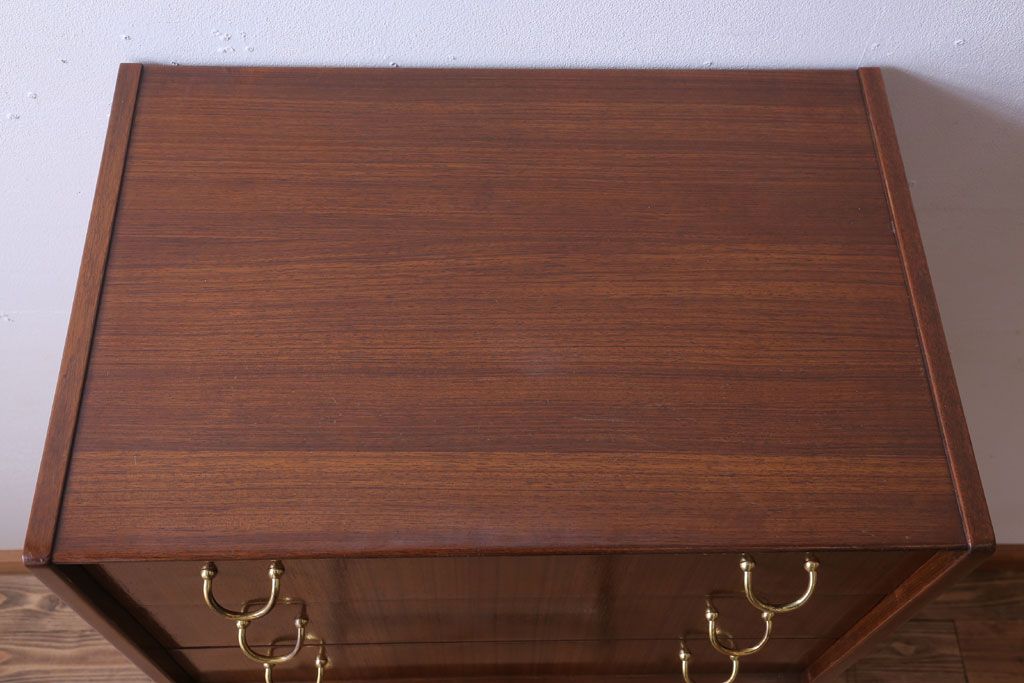 ヴィンテージ家具　北欧ビンテージ　G-PLAN　BBシリーズ　チェスト