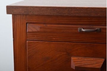 レトロ家具　昭和レトロ　小さなサイドキャビネット(サイドテーブル)(2)