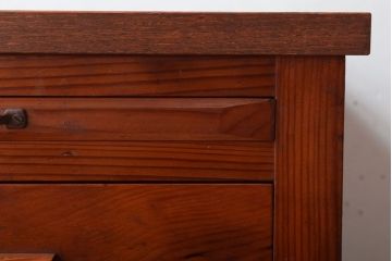 レトロ家具　昭和レトロ　小さなサイドキャビネット(サイドテーブル)(2)