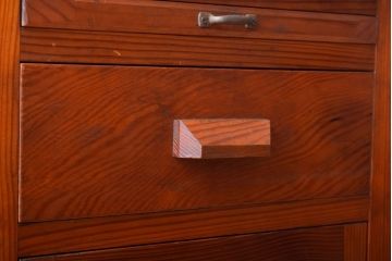 レトロ家具　昭和レトロ　小さなサイドキャビネット(サイドテーブル)(2)