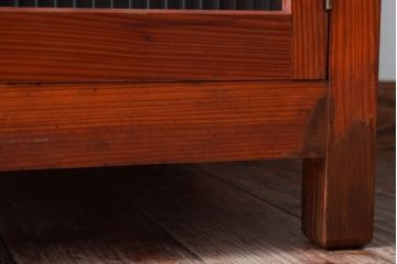 レトロ家具　昭和レトロ　小さなサイドキャビネット(サイドテーブル)(2)