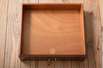 ヴィンテージ家具　北欧ビンテージ　G-PLAN　BBシリーズ　サイドテーブル