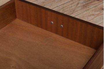 ヴィンテージ家具　北欧ビンテージ　G-PLAN　BBシリーズ　サイドテーブル