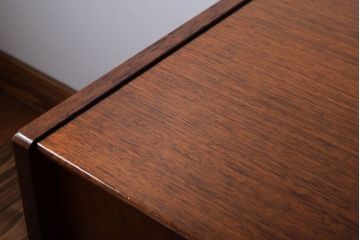 ヴィンテージ家具　北欧ビンテージ　G-PLAN　BBシリーズ　サイドテーブル