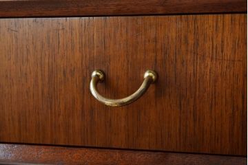 ヴィンテージ家具　北欧ビンテージ　G-PLAN　BBシリーズ　サイドテーブル