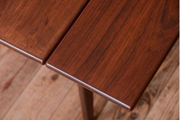 ヴィンテージ家具　北欧ビンテージ　チーク材のセンターテーブル(エクステンションテーブル)