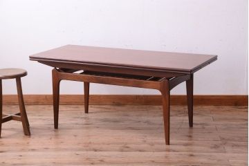 ヴィンテージ家具　北欧ビンテージ　チーク材のセンターテーブル(エクステンションテーブル)