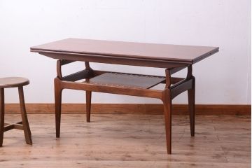 ヴィンテージ家具　北欧ビンテージ　チーク材のセンターテーブル(エクステンションテーブル)