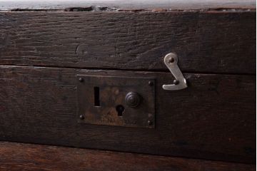 アンティーク雑貨　昭和レトロ　古いナラ材の小箱(印箱)