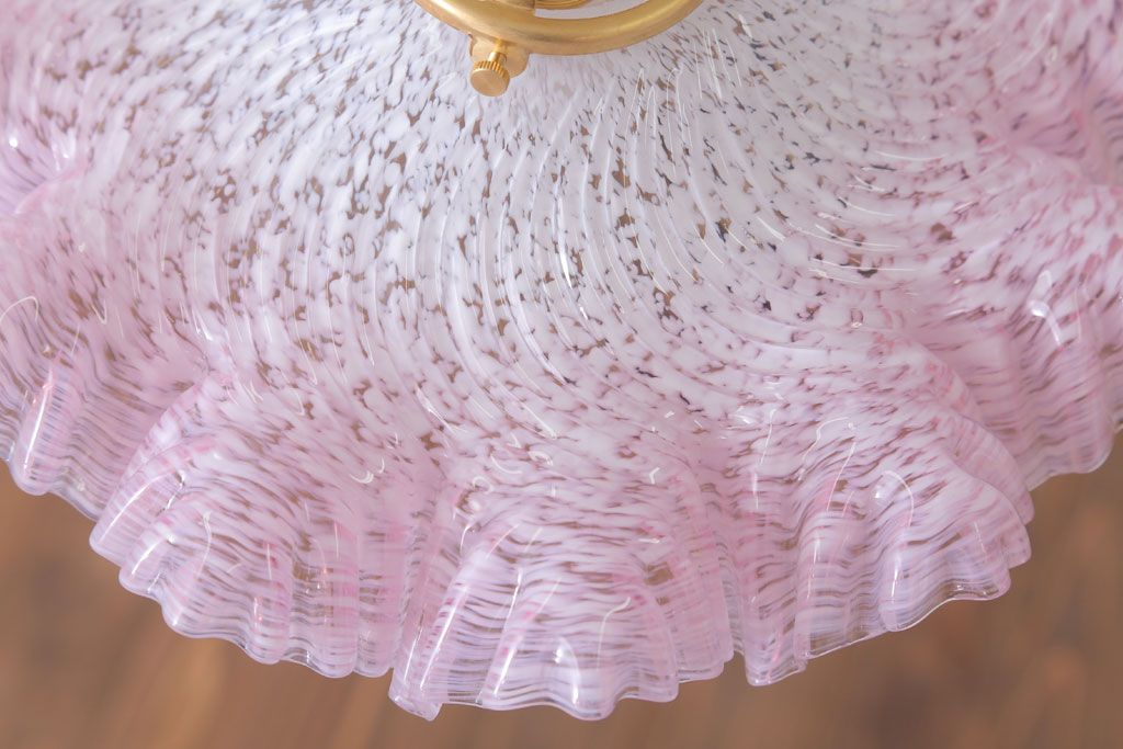 フランスアンティーク　フリルシェードのかわいいペンダントライト(天井照明)