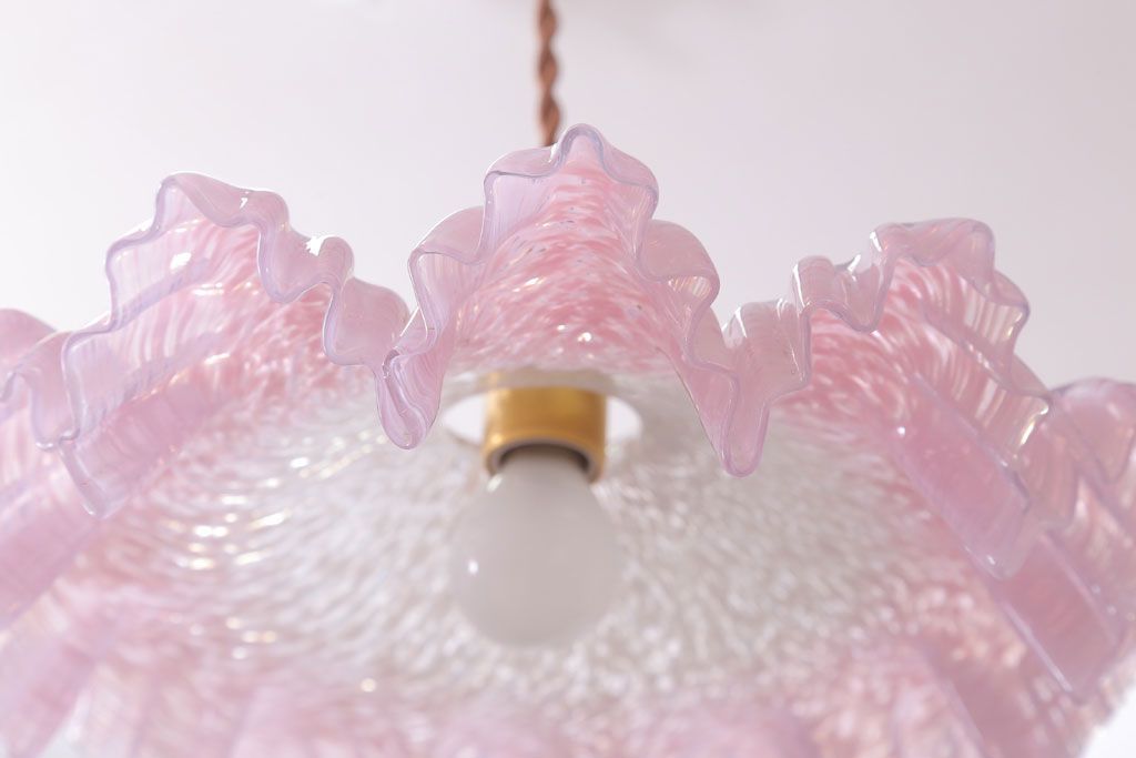 フランスアンティーク　フリルシェードのかわいいペンダントライト(天井照明)