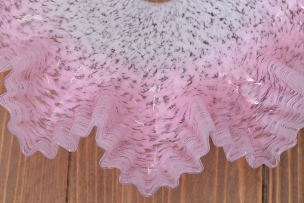 フランスアンティーク　フリルシェードのかわいいペンダントライト(天井照明)