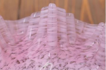 フランスアンティーク　フリルシェードのかわいいペンダントライト(天井照明)