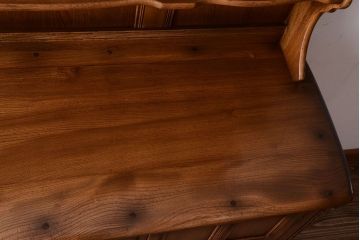 ヴィンテージ家具　イギリスビンテージ　アーコール　キャビネット(収納棚)
