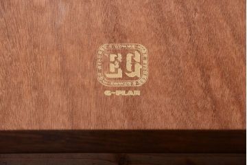 ヴィンテージ家具　北欧ビンテージ　G-PLAN　BBシリーズ　サイドボード