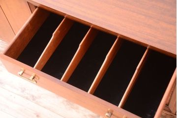 ヴィンテージ家具　北欧ビンテージ　G-PLAN　BBシリーズ　サイドボード