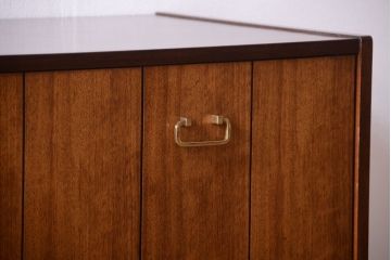 ヴィンテージ家具　北欧ビンテージ　G-PLAN　BBシリーズ　サイドボード