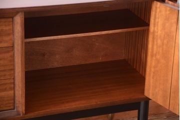 ヴィンテージ家具　北欧ビンテージ　G-PLAN　BBシリーズ　サイドボード