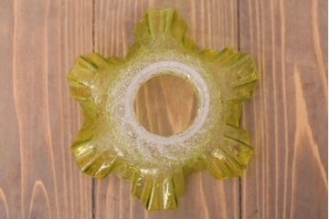 イギリスアンティーク　フリルシェードの古いペンダントライト(1)