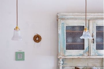 アンティーク　ガラスシェードの古いペンダントライト