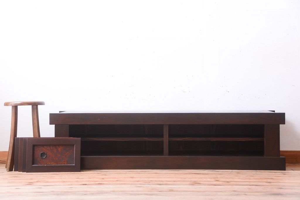 アンティーク家具　和製アンティーク　五尺　大正〜明治期の古いローボード(水屋箪笥、テレビ台、キャビネット、収納棚)