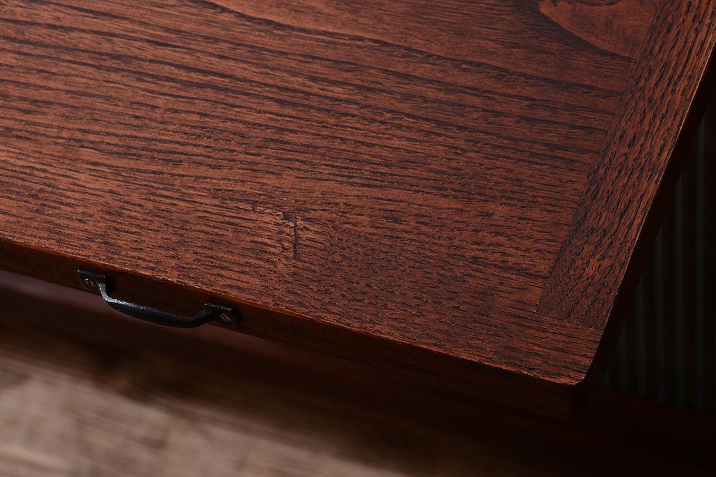 レトロ家具　昭和レトロ　古い木のモールガラス戸収納棚(サイドキャビネット)