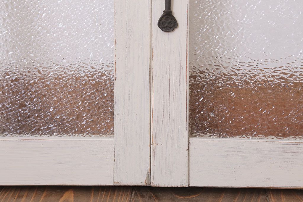 ペイント　ダイヤガラス入りの引き戸2枚セット(窓)