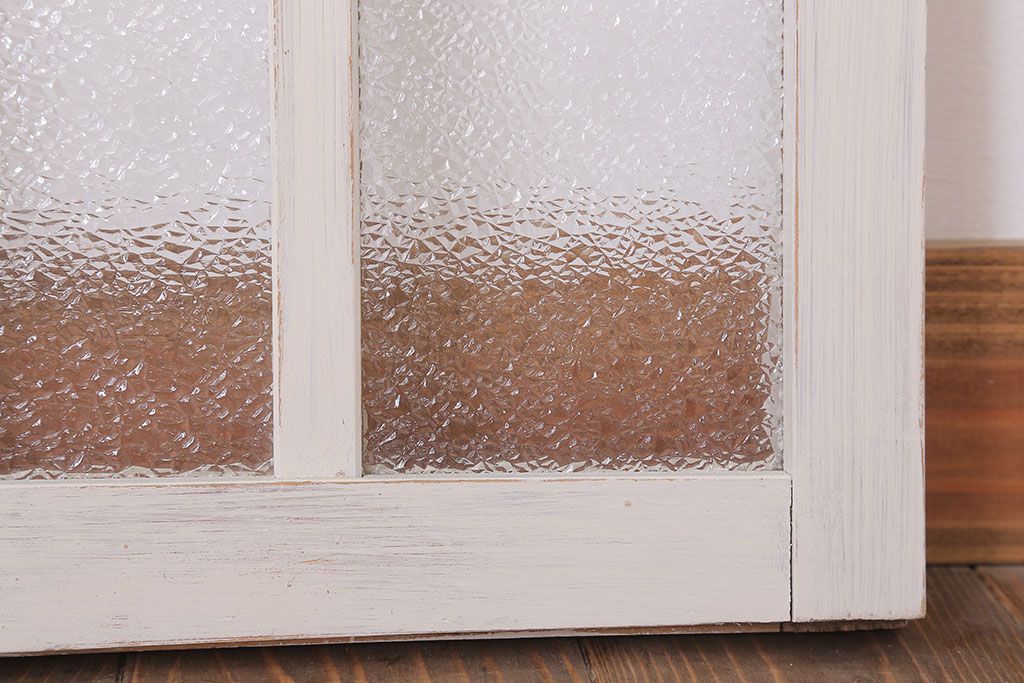 ペイント　ダイヤガラス入りの引き戸2枚セット(窓)