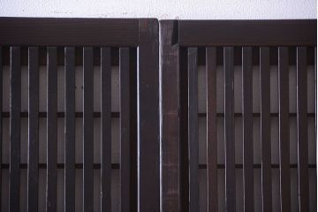古民具・骨董　裏障子付き!すりガラス帯のアンティーク格子戸