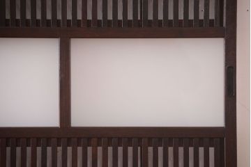 古民具・骨董　裏障子付き!すりガラス帯のアンティーク格子戸