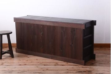 アンティーク家具　和製アンティーク　五尺　銀モールガラス入りの明治〜大正期ローボード(水屋箪笥、テレビ台、キャビネット、収納棚)