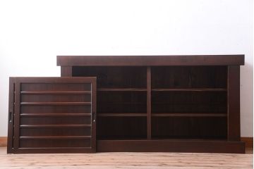 アンティーク家具　古民具・骨董　五尺　横桟戸の古い高級水屋箪笥ローボード(リビングボード・テレビボード)