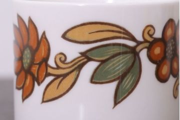 イギリスビンテージ　Susie Cooper(スージークーパー)　ART NOUVEAU(アールヌーボー)シリーズ　ブラウン　カップ&ソーサー3客セット(2)(洋食器)