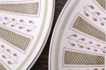 イギリスビンテージ　Susie Cooper(スージークーパー)　トリオ3客セット(洋食器)