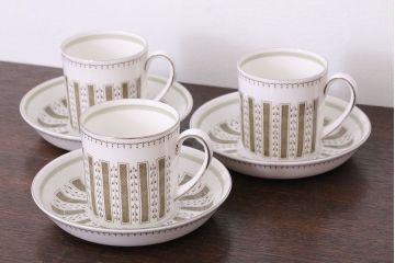 イギリスビンテージ　Susie Cooper(スージークーパー)　カップ&ソーサー3客セット(洋食器)